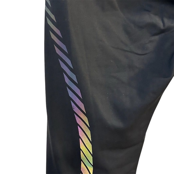 Athleta Women's Spectrum Sonar Reflective 7/8 Leggings Size S Black Activewear - Picture 5 of 12